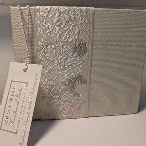 Molly West Handbound Ivory Silk Brocade Photo Album/Binder – 5x5, NIP